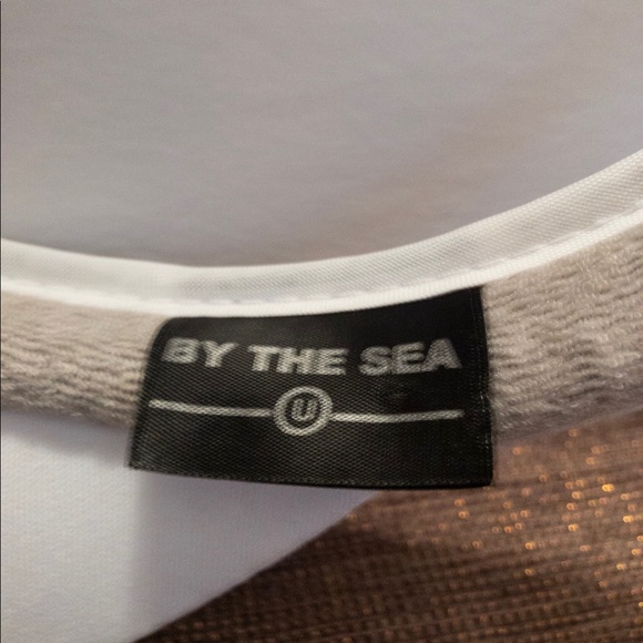 Sun visor - white stretchy cloth material - Picture 3 of 4